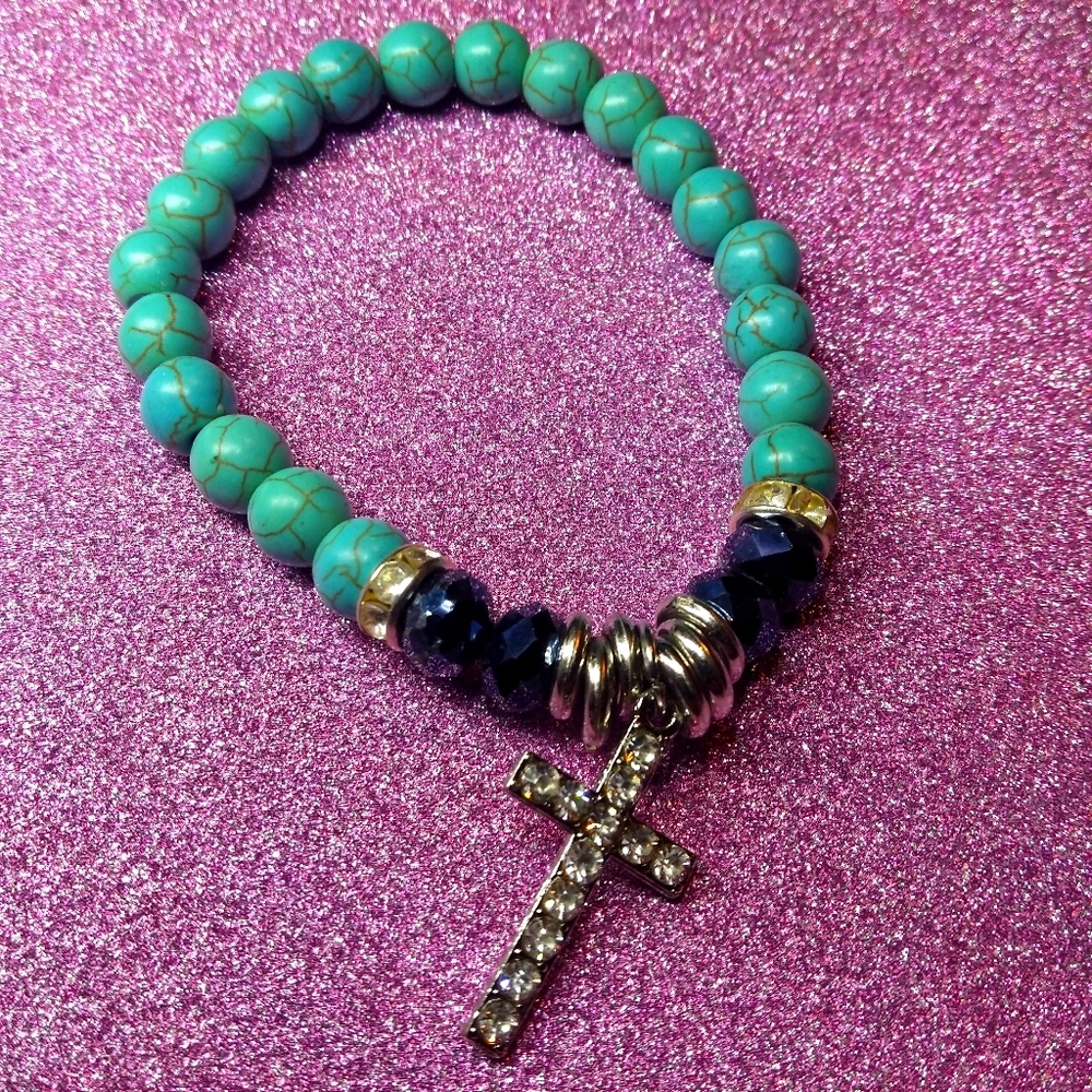 Beautiful Turquoise Cross Bracelet